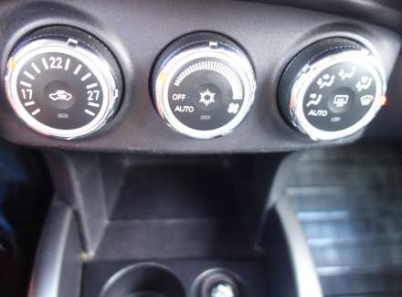 Mitsubishi - Outlander