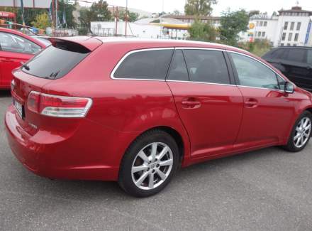Toyota - Avensis