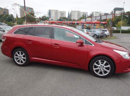 Toyota - Avensis