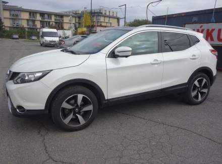 Nissan - Qashqai
