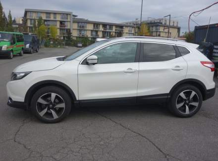Nissan - Qashqai