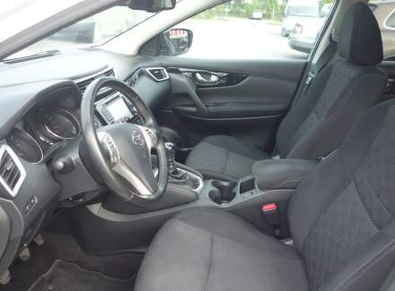 Nissan - Qashqai