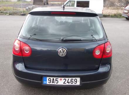 Volkswagen - Golf