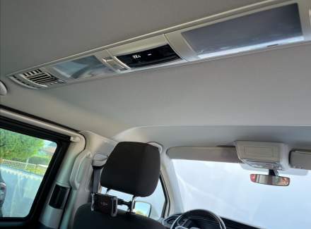 Volkswagen - Caravelle