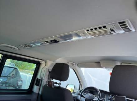 Volkswagen - Caravelle