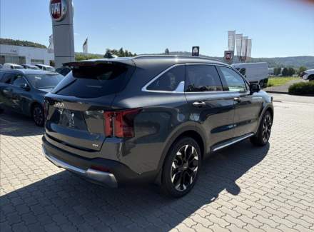 Kia - Sorento