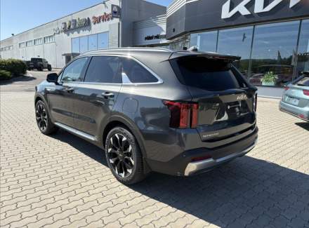Kia - Sorento
