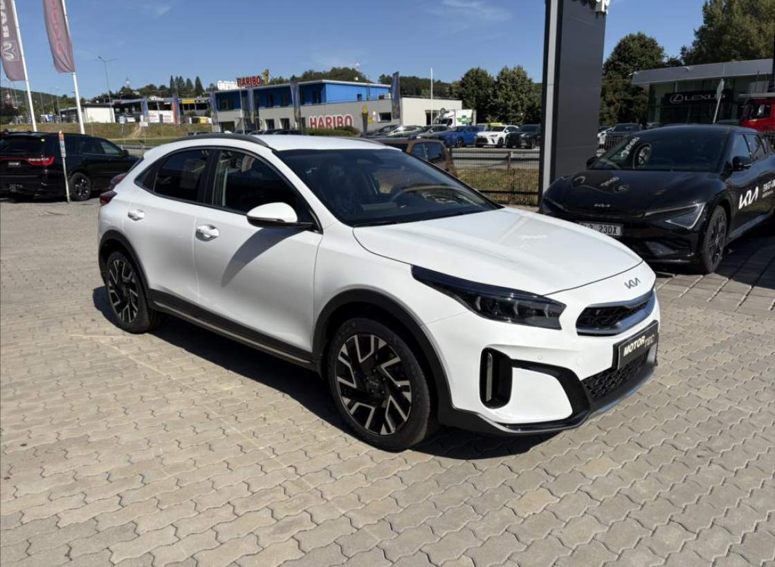 Kia - XCeed