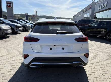 Kia - XCeed