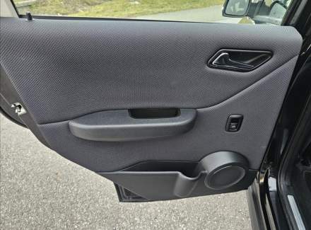 Mercedes-Benz - A-class