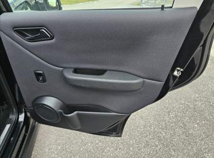 Mercedes-Benz - A-class