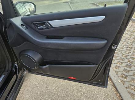 Mercedes-Benz - A-class