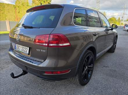 Volkswagen - Touareg