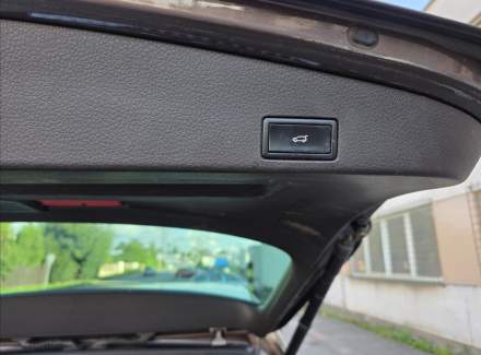 Volkswagen - Touareg