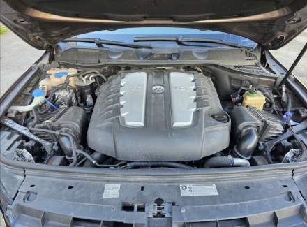 Volkswagen - Touareg