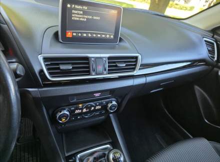 Mazda - 3