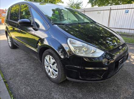 Ford - S-MAX