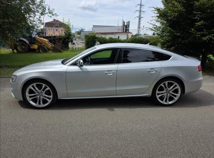 Audi - S5