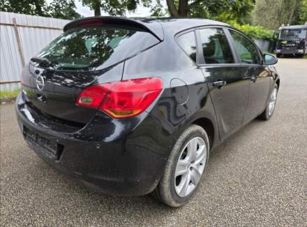 Opel - Astra