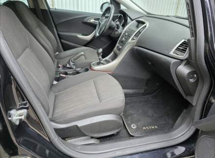 Opel - Astra