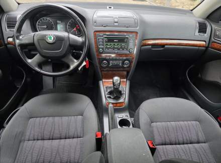 Škoda - Octavia
