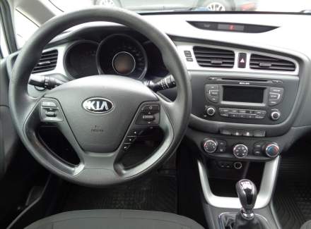 Kia - Cee'd