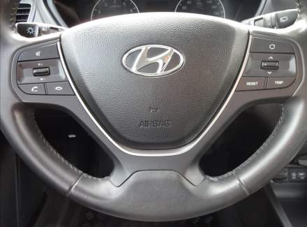 Hyundai - i20