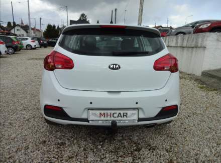 Kia - Cee'd