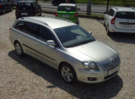 Toyota - Avensis