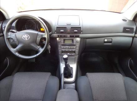 Toyota - Avensis