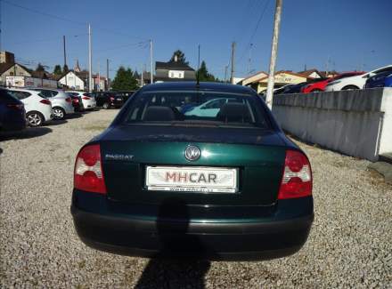 Volkswagen - Passat