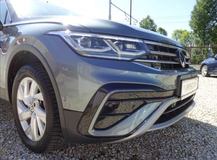 Volkswagen - Tiguan
