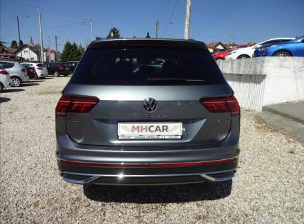 Volkswagen - Tiguan