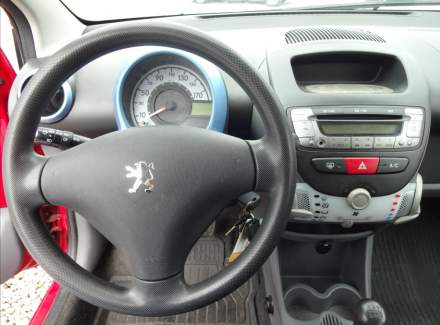 Peugeot - 107