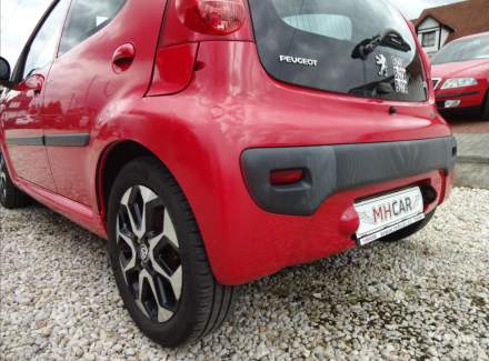 Peugeot - 107