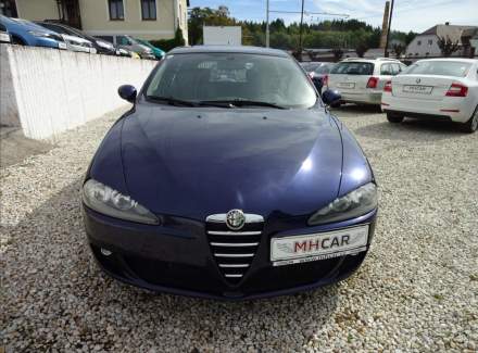 Alfa Romeo - 147