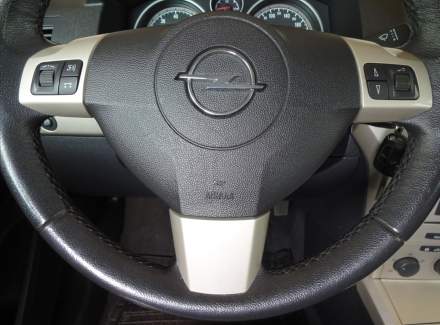 Opel - Astra