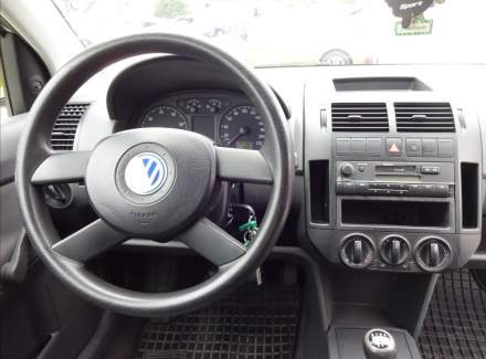 Volkswagen - Polo