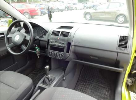 Volkswagen - Polo