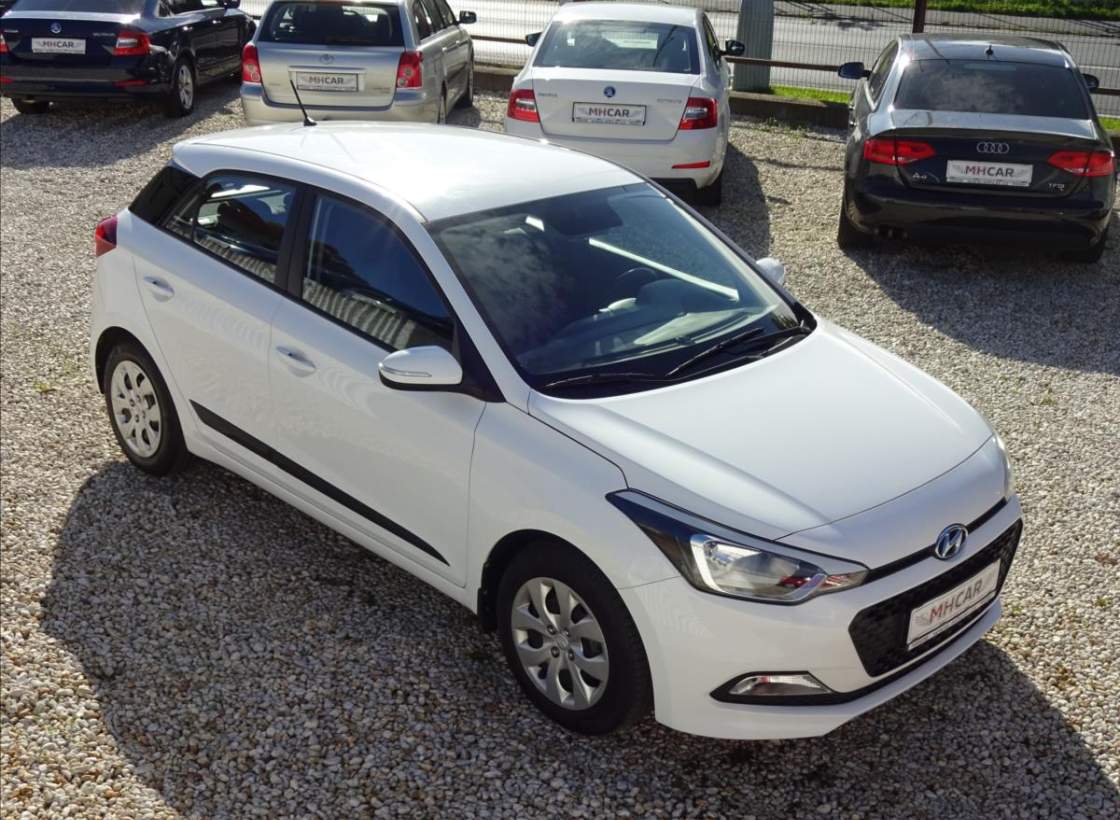 Hyundai - i20