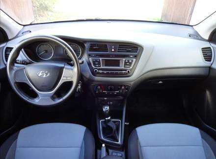 Hyundai - i20