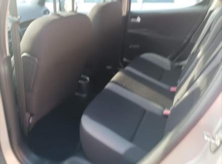 Peugeot - 207