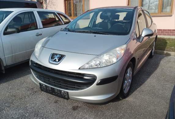 Peugeot - 207