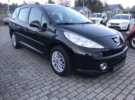 Peugeot - 207
