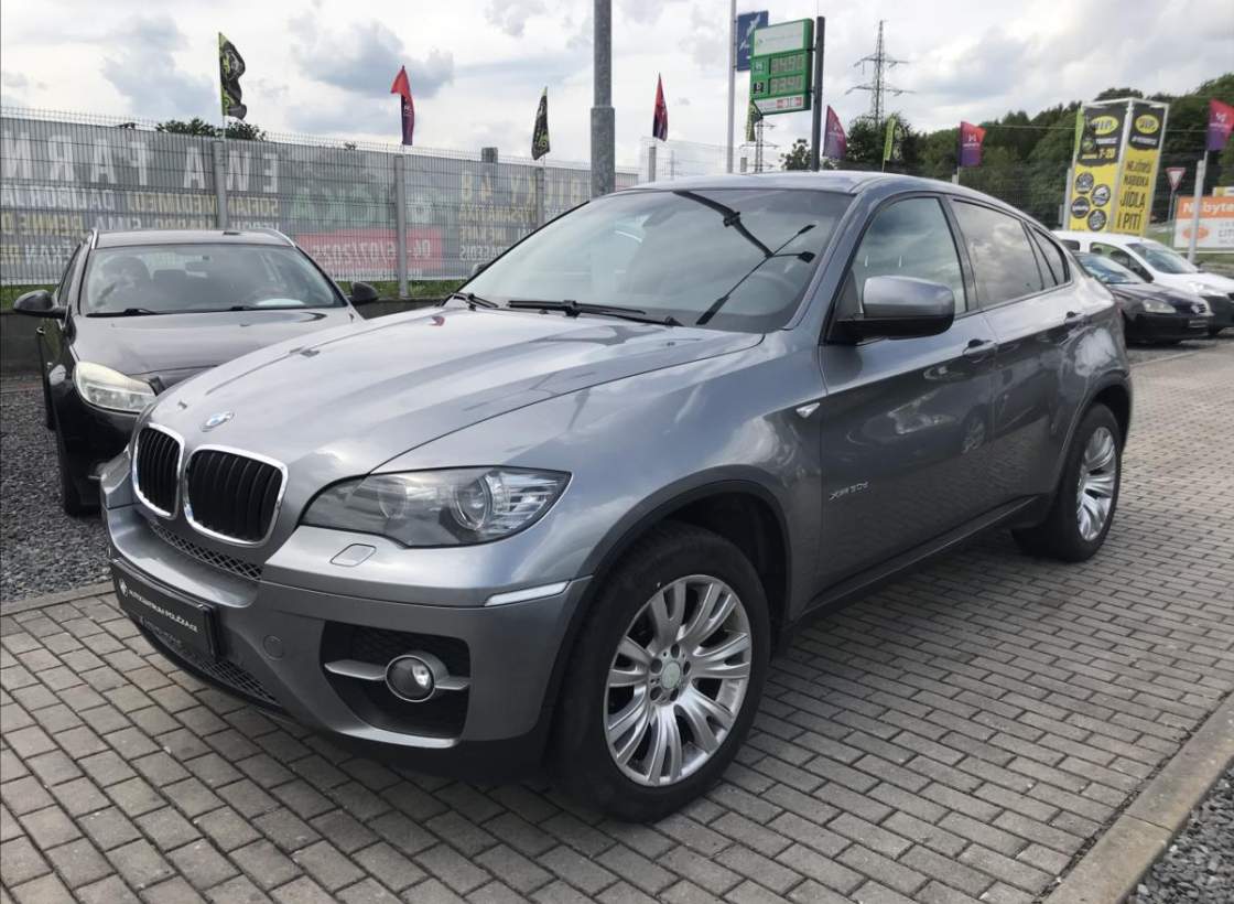 BMW - X6