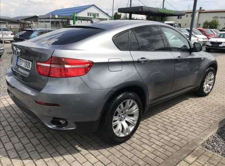 BMW - X6