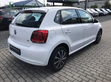 Volkswagen - Polo