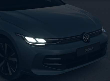 Volkswagen - Golf