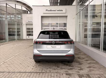 Volkswagen - Tiguan
