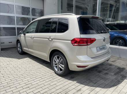 Volkswagen - Touran